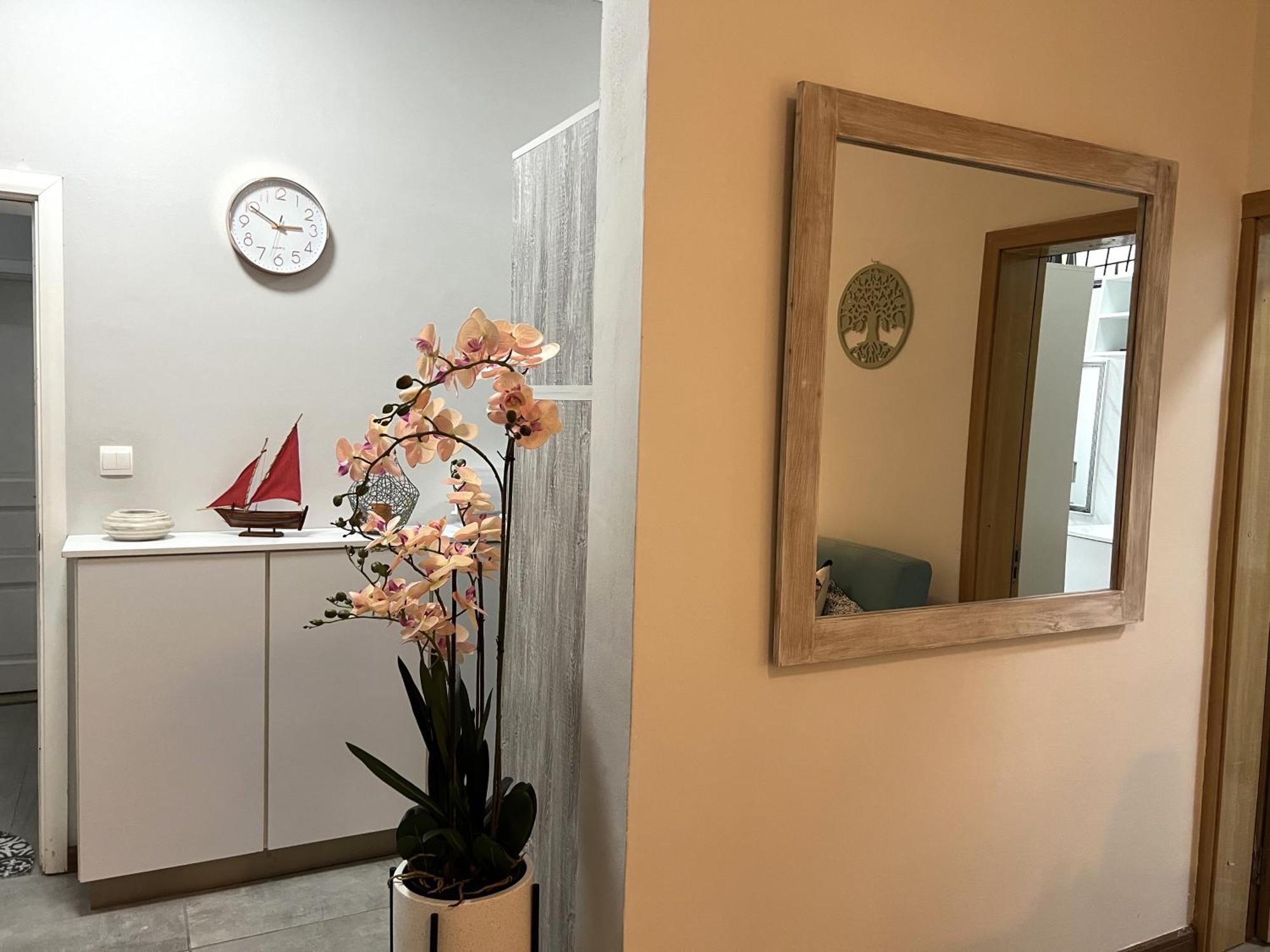 Newly Renovated Studio Apartment With Rooftop Pool, Few Steps To The Beach Flic en Flac Exterior foto